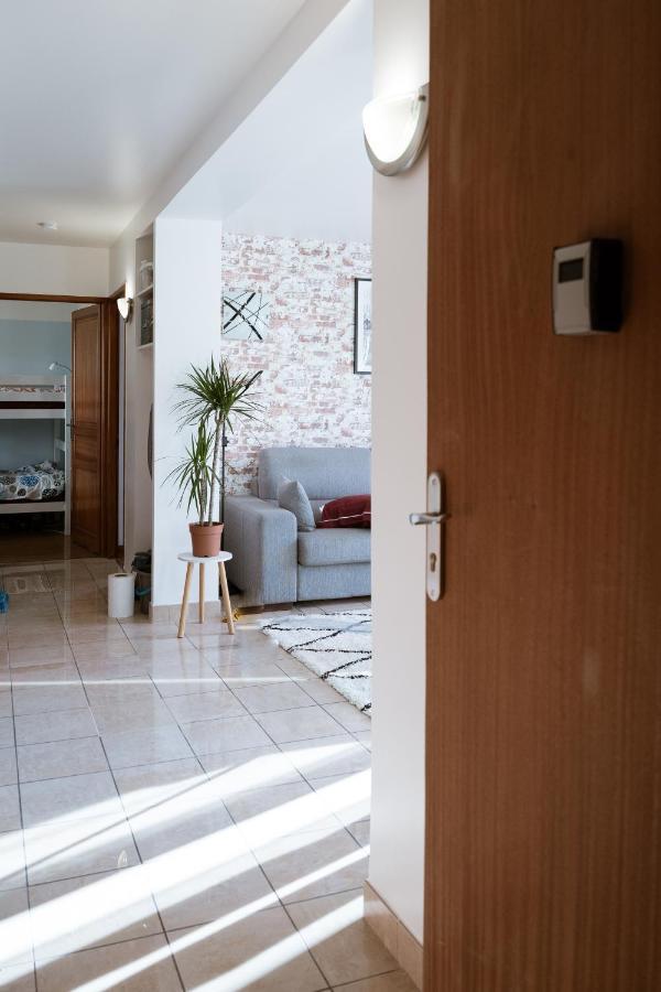 Ferienwohnung Kasa Jura - Au Coeur Des Monts Saint-Claude Exterior foto